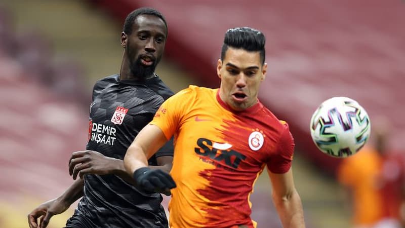 Phân tích phong độ 2 đội Sivasspor vs Galatasaray